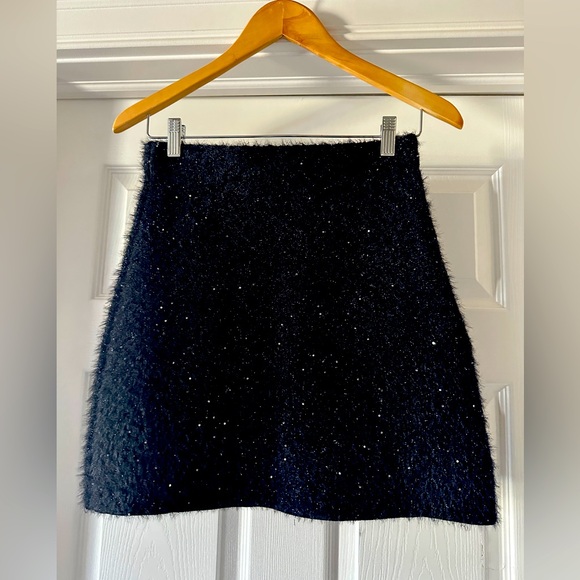 New Sandro skirt - Picture 2 of 5